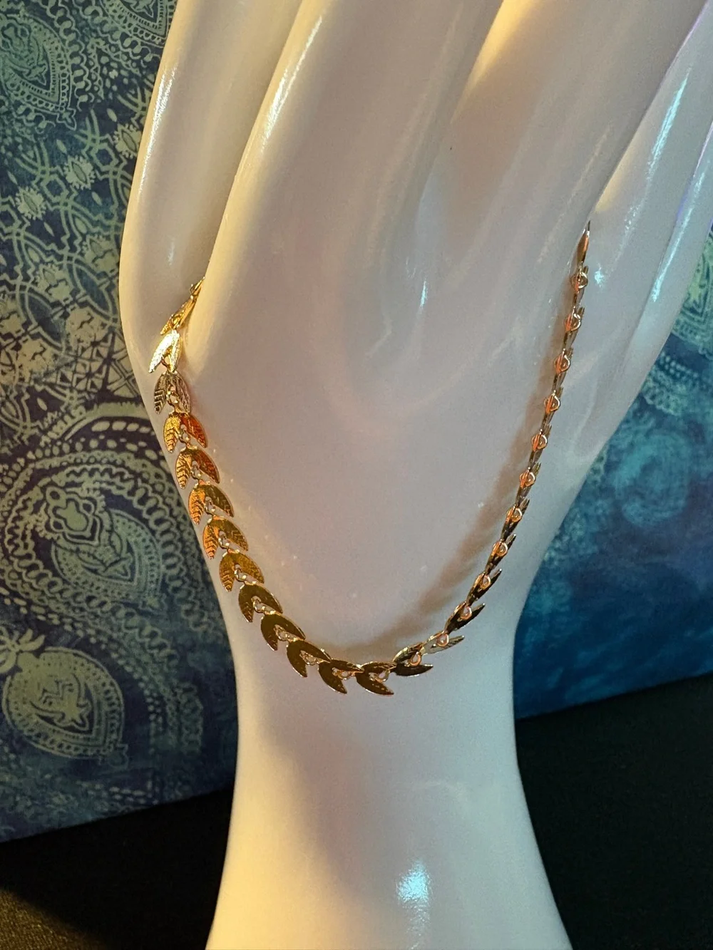 Gold Leaf Chain Bracelet